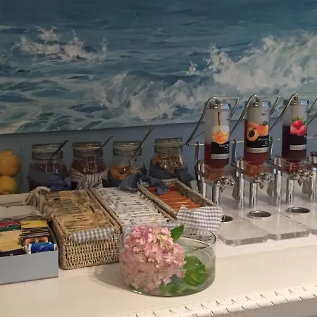 尹佩里亚酒店 马西亚娜马里纳