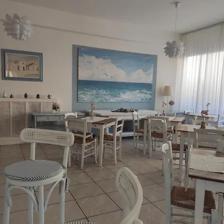 Szálloda Imperia Marciana Marina