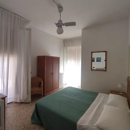 Imperia Hotel